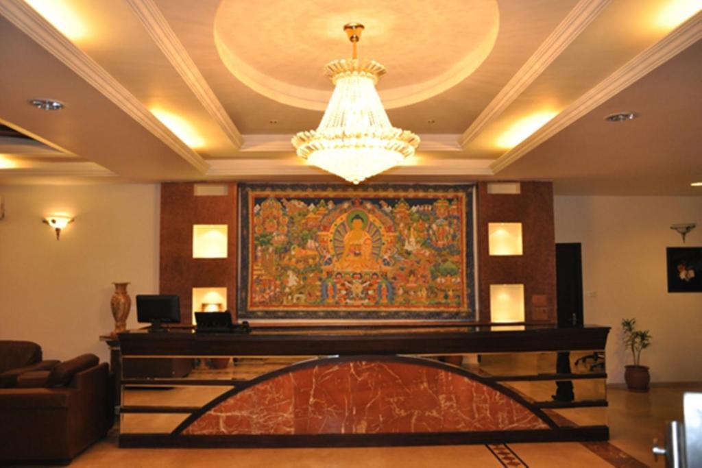 Hotel The Grand Raj Pālampur Kültér fotó